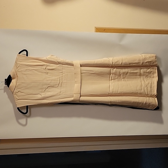 012 JNSQ Amanda Dress - Picture 3 of 15